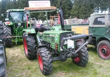 Tractoare cu roți mari pe spate Fendt Farmer 201S