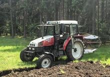 Tractoare cu roți mari pe spate Steyr M 952