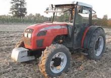 Tractoare cu roți mari pe spate Massey Ferguson MF 3245-2SP