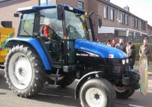 Tractoare cu roți mari pe spate New Holland TL 80 A HR K
