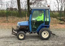 Tractoare municipale Iseki 2115 A