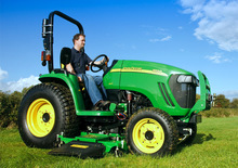 Tractoare municipale John Deere 3520