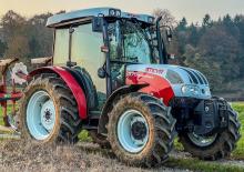Tractoare municipale Steyr 375 Kompakt
