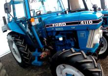 Tractoare municipale Ford-NH 4110