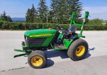 Tractoare municipale John Deere 4110