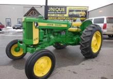 Tractoare municipale John Deere 420