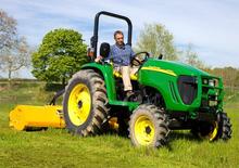 Tractoare municipale John Deere 4320