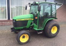 Tractoare municipale John Deere 4400