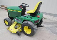Tractoare municipale John Deere 455