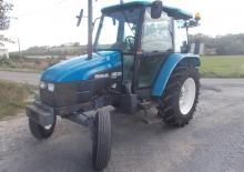 Tractoare municipale New Holland 4635