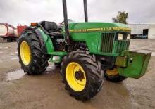 Tractoare municipale John Deere 5400N