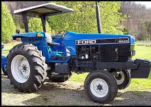 Tractoare municipale Ford-NH 5640