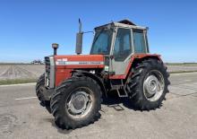 Tractoare municipale Massey Ferguson 699