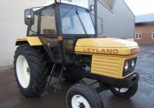 Tractoare municipale Leyland 802