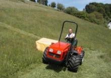 Tractoare municipale AGT AGT 835 3-K