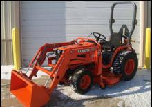 Tractoare municipale Kubota B7500