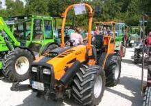Tractoare municipale Holder F 560