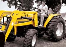 Tractoare municipale Challenger MT275