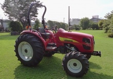 Tractoare municipale Shibaura ST 460 EHSS