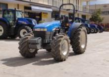 Tractoare municipale New Holland TN 75