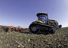 Tractoare pe șenile Challenger MT765 C