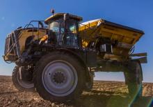 Tractoare pe șenile Challenger MT738