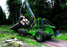 Tractoare speciale pentru derapaj NOE NF 210-8 R