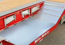 Trailere cu platformă joasă Müller Mitteltal T 4 RM 24,0