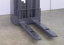 Transpalete cu operator pedestru Genkinger VH-WS 12.5/25