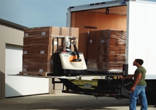 Transpalete cu operator pedestru Crown WP 3245