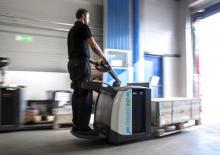 Transpaleți cu platformă, cu operare la mare înălțime UniCarriers PLP 250