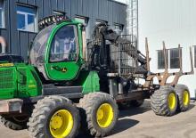 Transportoare John Deere 1210 E IT4