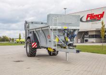 Utilaje de împrăștiat gunoi de grajd Fliegl ADS 160