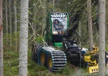 Utilaje de recoltat bușteni John Deere 1470 G