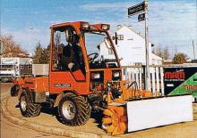 Vehicule municipale multifuncționale diesel Holder C 230 digital