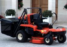 Vehicule municipale multifuncționale diesel Kubota GZD 15 LD