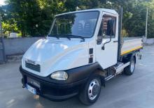 Vehicule municipale multifuncționale diesel Bremach JOB 50m
