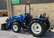 Vehicule municipale multifuncționale diesel New Holland T 3020 (353)