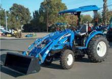 Vehicule municipale multifuncționale diesel New Holland TC 34 DA
