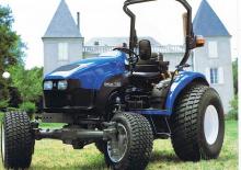 Vehicule municipale multifuncționale diesel New Holland TC 40 D