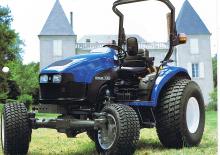 Vehicule municipale multifuncționale diesel New Holland TC 45 D