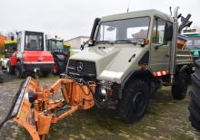 Vehicule municipale multifuncționale diesel Unimog U 90