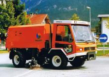 Vehicule municipale multifuncționale diesel Lindner Unitrac 95 L