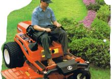 Vehicule municipale multifuncționale diesel Kubota ZD 21