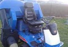Vehicule municipale multifuncționale pe benzină Iseki SF 230