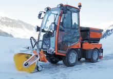 Vehicule municipale multifuncționale pe benzină Holder X 45i