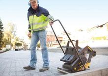 Plăci vibratoare cu o singură direcție Bomag BP 20/50