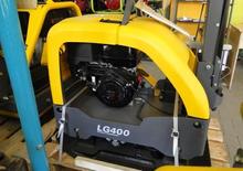 Plăci compactoare reversibile Atlas Copco LG 400