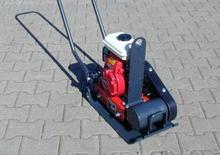 Plăci vibratoare cu o singură direcție Delko SV 11 H