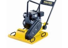 Plăci vibratoare cu o singură direcție Wacker VP 2050 A